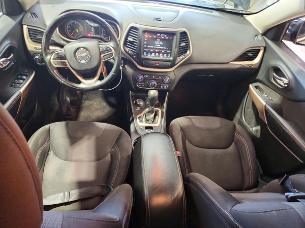 2017 JEEP CHEROKEE