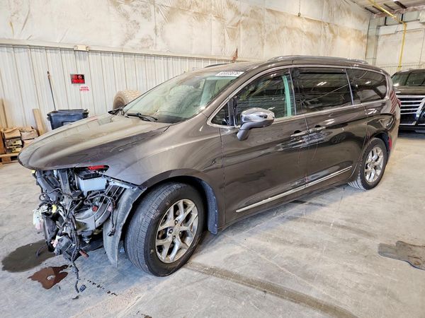 2018 CHRYSLER PACIFICA
