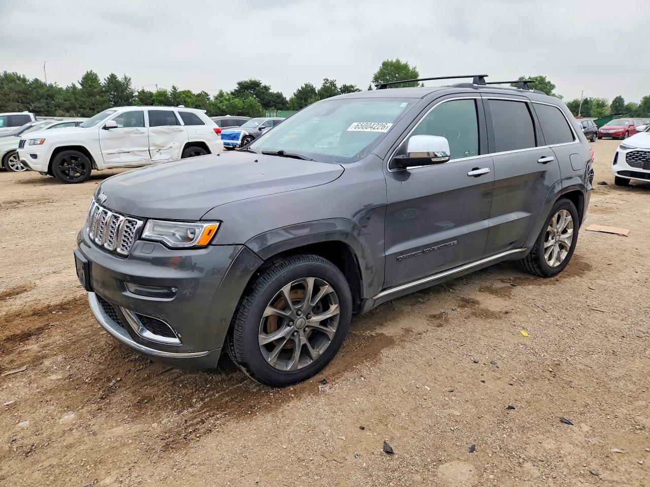 2020 JEEP CHEROKEE Summit — Front 3/4