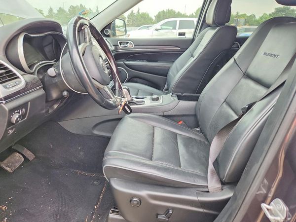 2020 JEEP CHEROKEE Summit — DENT