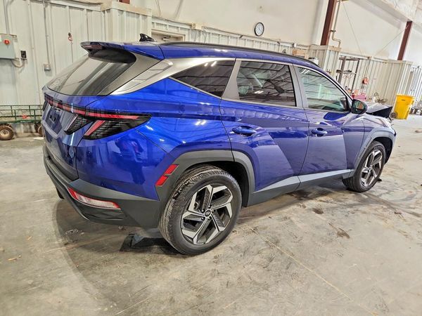 2022 HYUNDAI TUCSON