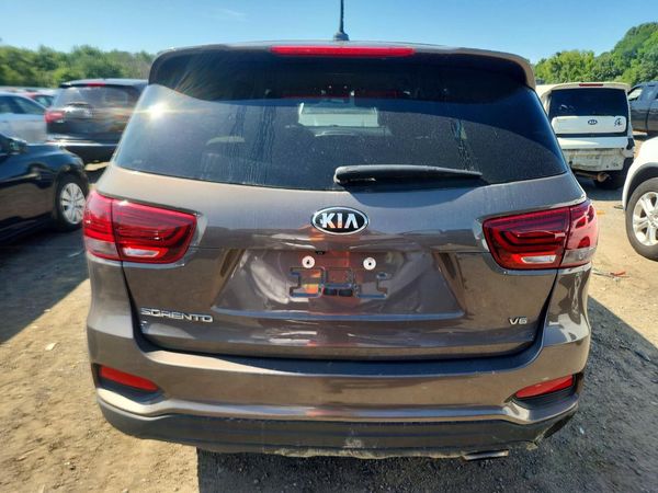 2019 KIA SORENTO L, LX, S