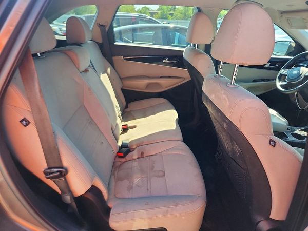 2019 KIA SORENTO L, LX, S