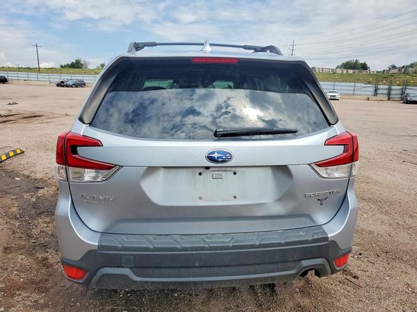 2020 SUBARU FORESTER