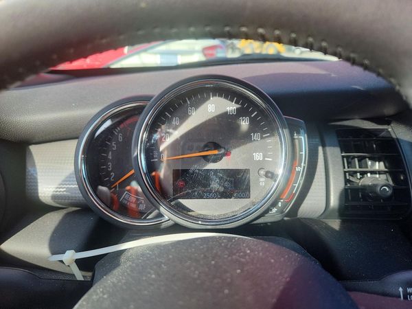 2020 MINI COOPER