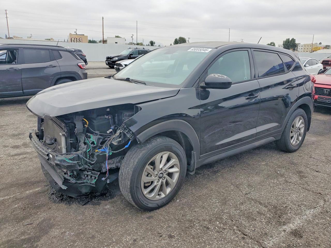 2017 HYUNDAI TUCSON SE (no options)