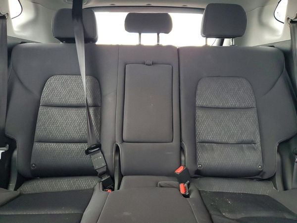 2017 HYUNDAI TUCSON SE (no options)