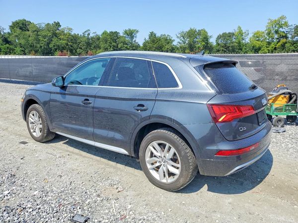 2020 AUDI Q5 quattro Premium