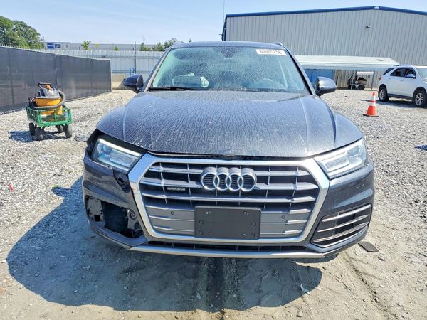 2020 AUDI Q5 quattro Premium