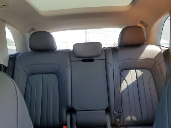 2020 AUDI Q5 quattro Premium