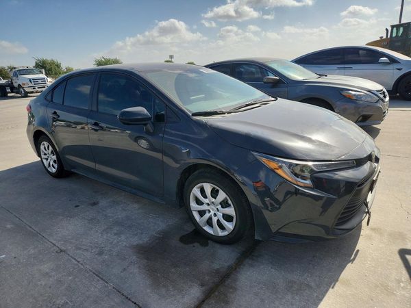 2025 TOYOTA COROLLA