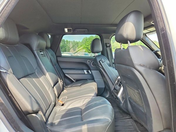 2017 LAND ROVER RANGE ROVER SPORT SE