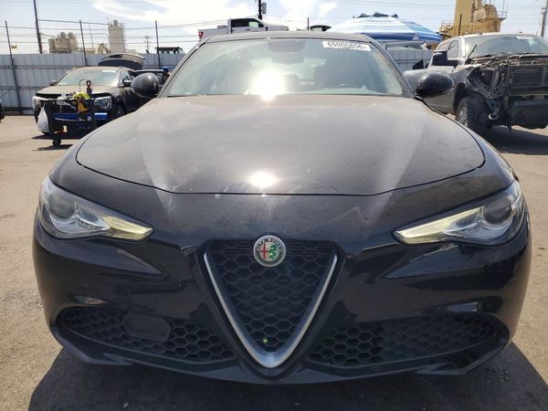 2019 ALFA ROMEO GIULIA