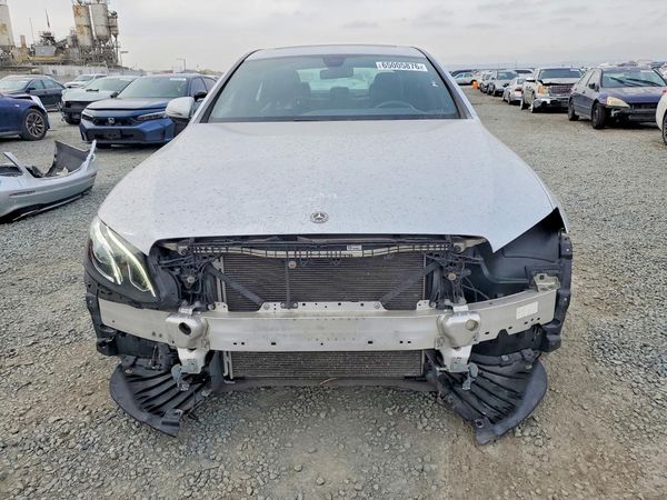 2019 MERCEDES-BENZ E E300