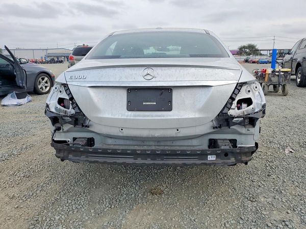2019 MERCEDES-BENZ E E300