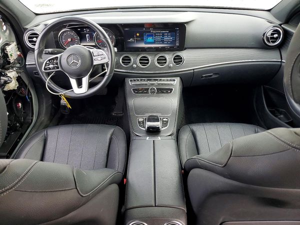 2019 MERCEDES-BENZ E E300