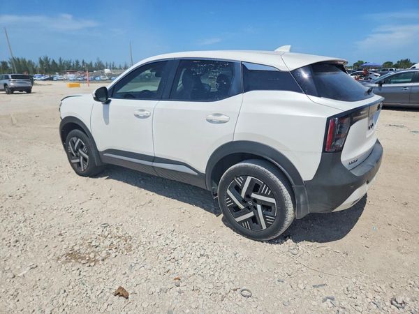 2025 NISSAN KICKS
