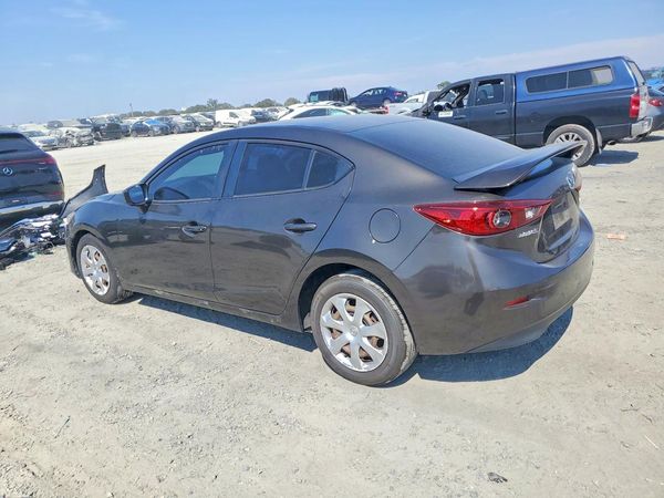 2015 MAZDA 3