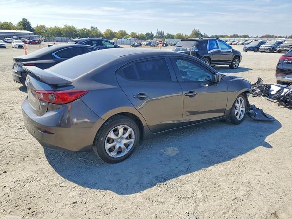 2015 MAZDA 3