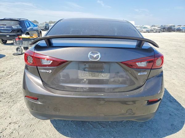 2015 MAZDA 3