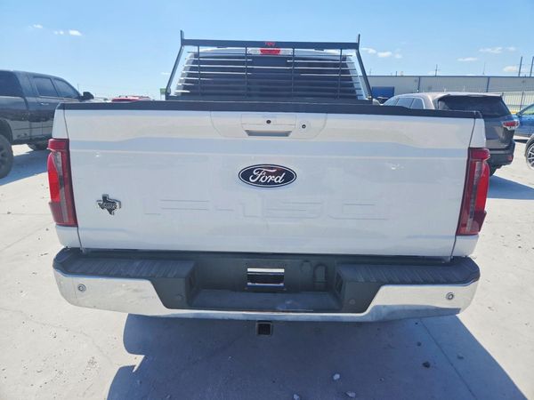 2025 FORD F150