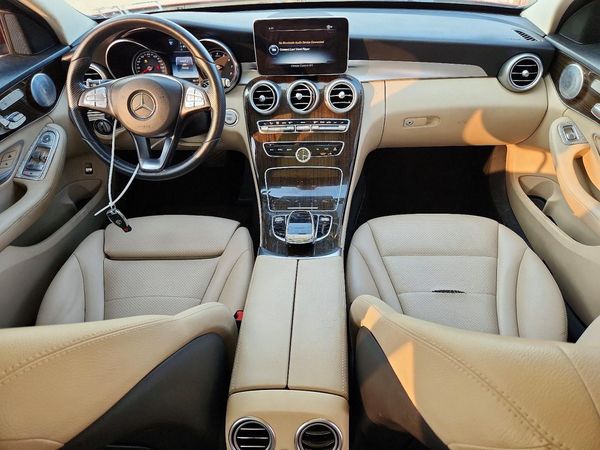 2017 MERCEDES-BENZ C C300d-4M