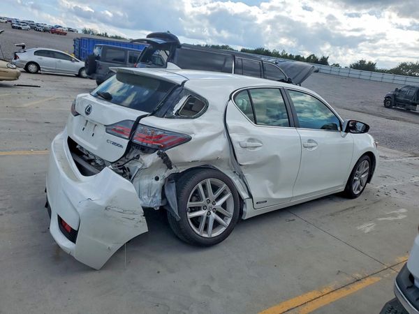 2014 LEXUS CT