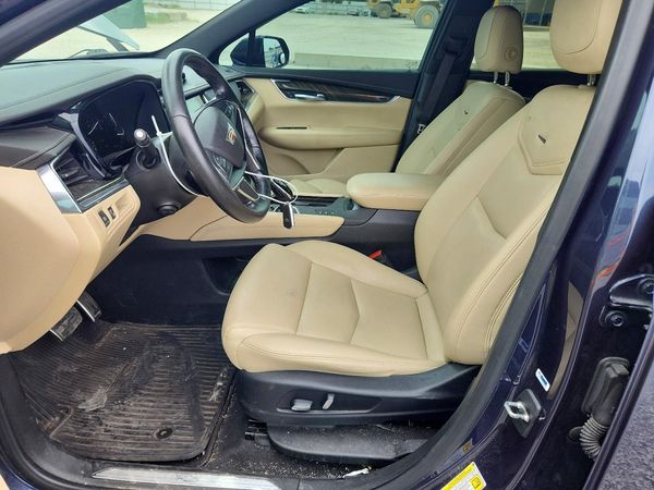 2019 CADILLAC XT5