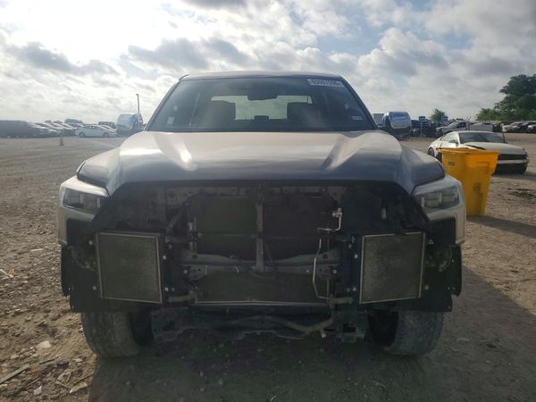 2023 TOYOTA TUNDRA