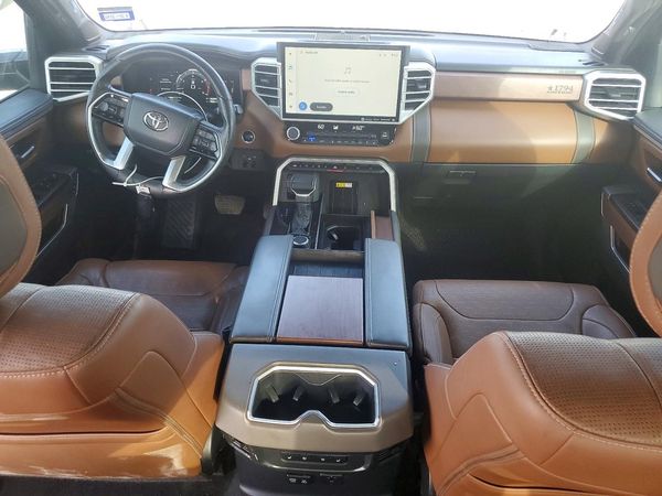 2023 TOYOTA TUNDRA