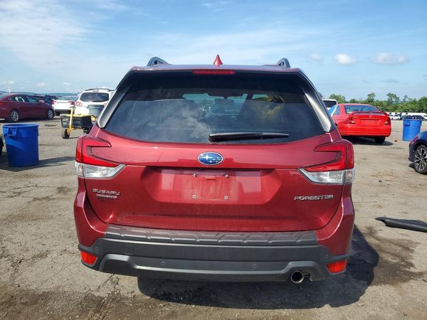 2023 SUBARU FORESTER