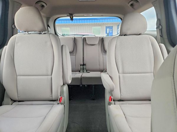 2019 KIA SEDONA L