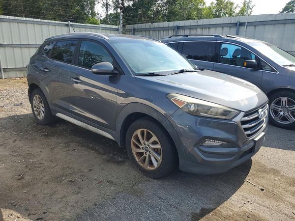 2017 HYUNDAI TUCSON