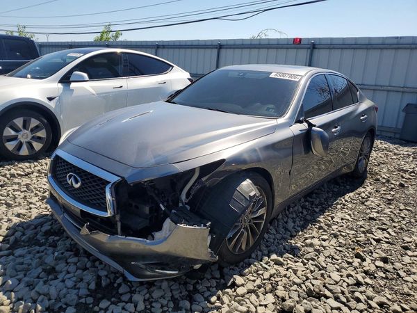 2019 INFINITI Q50