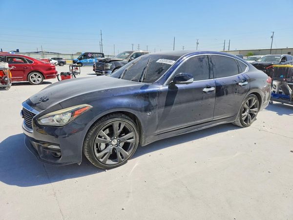 2016 INFINITI Q70