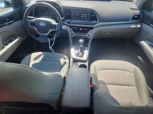 2017 HYUNDAI ELANTRA
