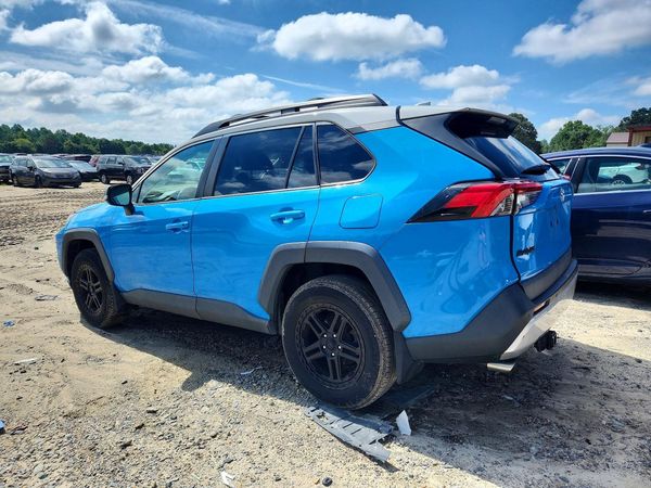 2019 TOYOTA RAV4
