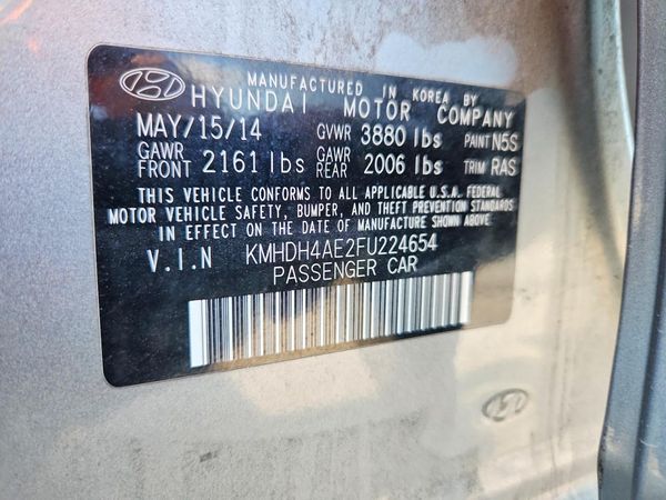 2015 HYUNDAI ELANTRA