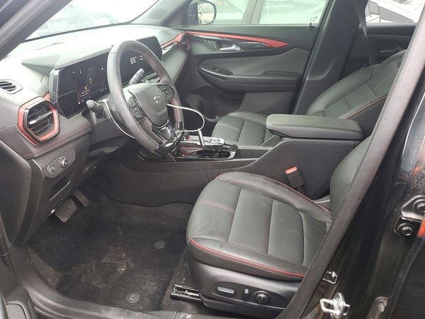 2024 CHEVROLET TRAILBLAZE RS — DENT