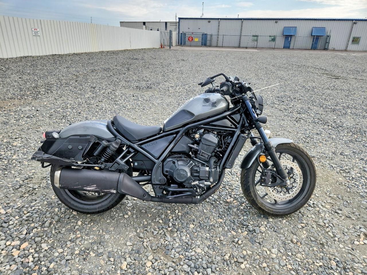 2025 HONDA CMX1100 D2