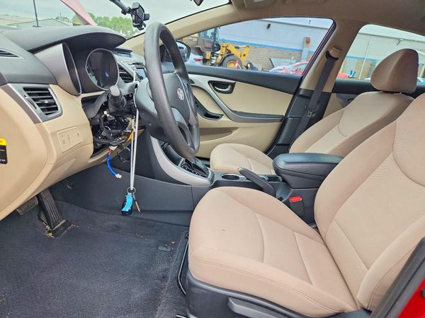 2016 HYUNDAI ELANTRA