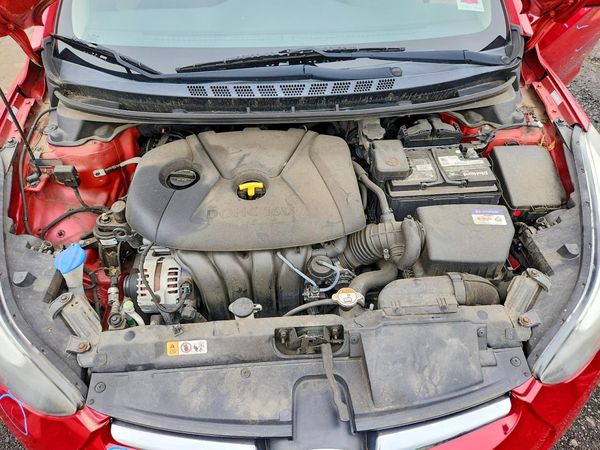 2016 HYUNDAI ELANTRA