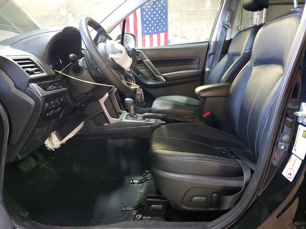 2018 SUBARU FORESTER Touring+ES+Navi(H/K)+AP — DENT
