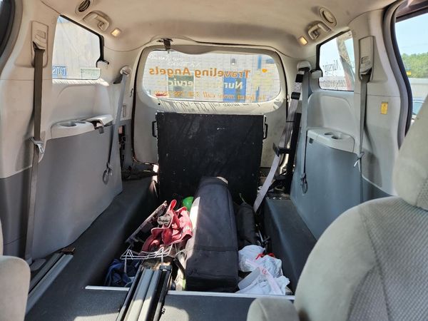 2013 TOYOTA SIENNA