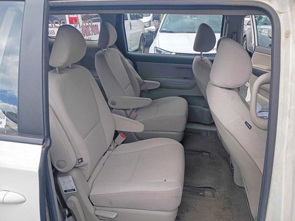 2017 KIA SEDONA L