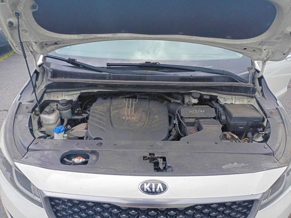 2017 KIA SEDONA L