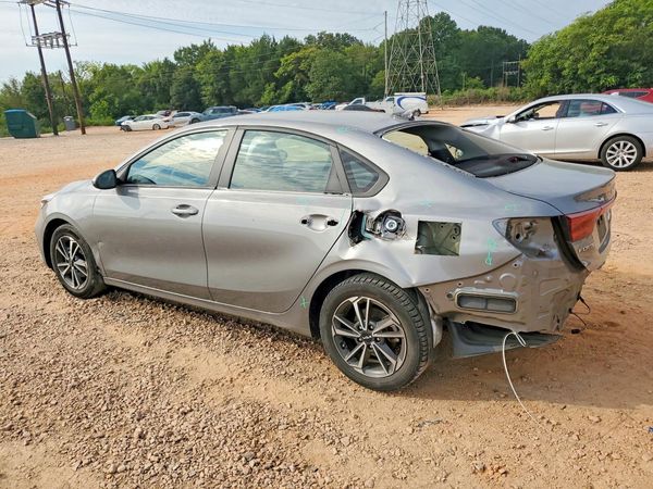 2022 KIA FORTE FE, LXS