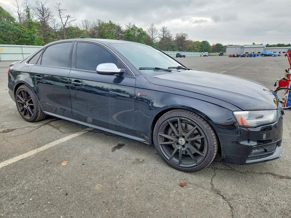 2013 AUDI S4 quattro Premium Plus