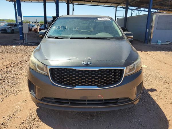 2016 KIA SEDONA
