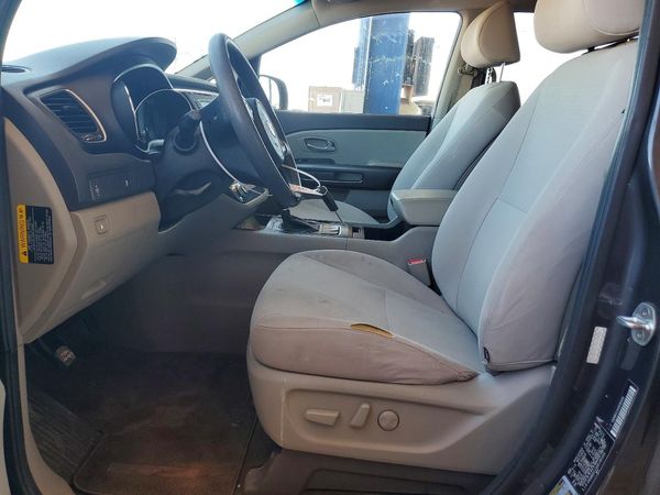 2016 KIA SEDONA